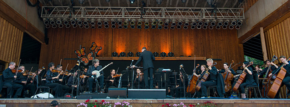 Bela Fleck and the Telluride Orchestra