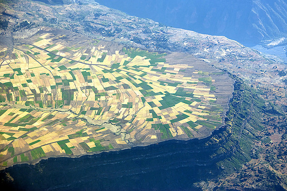 Travel through Ethiopia. Photography by Peter Stanley, 2012.